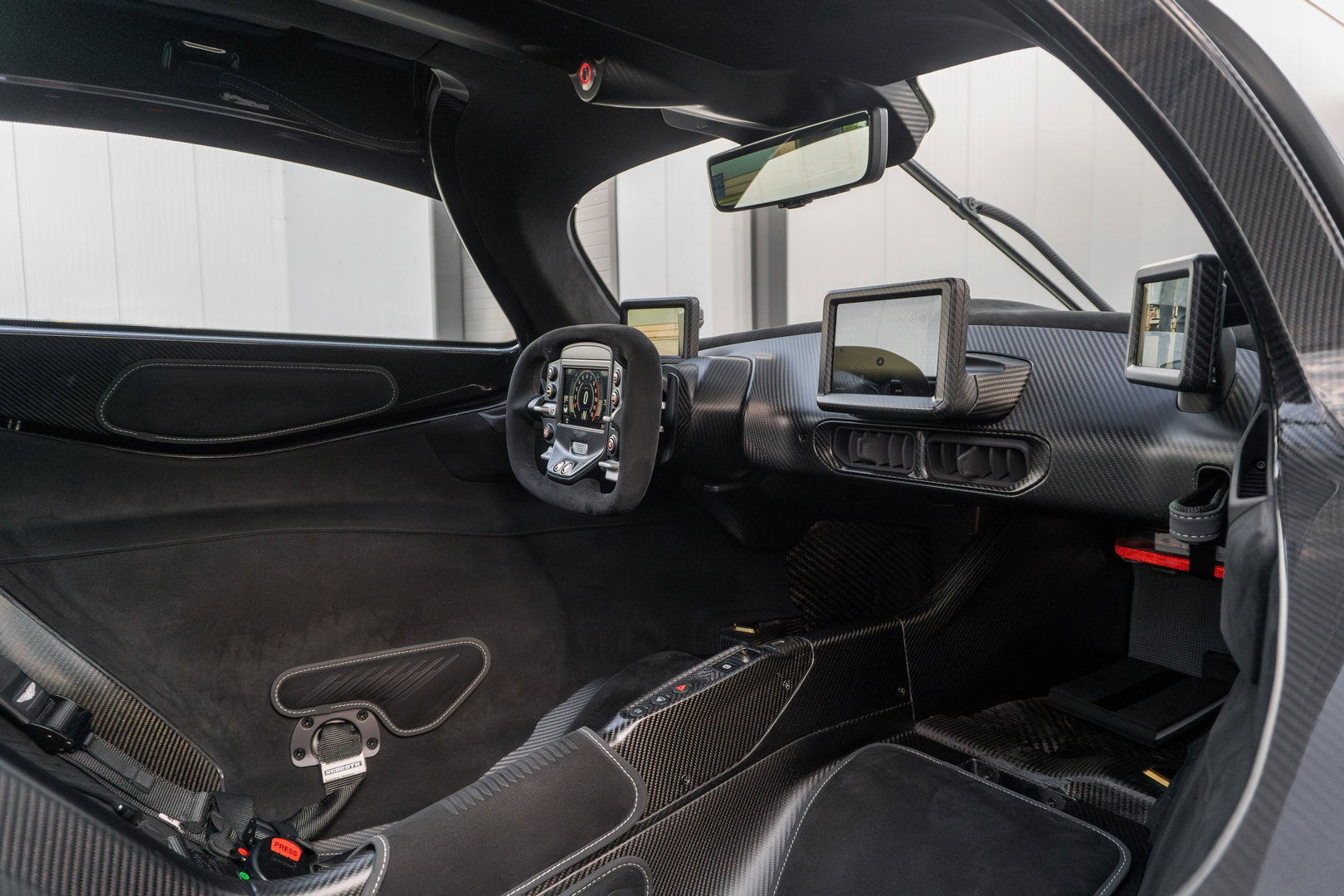 Aston Martin Valkyrie