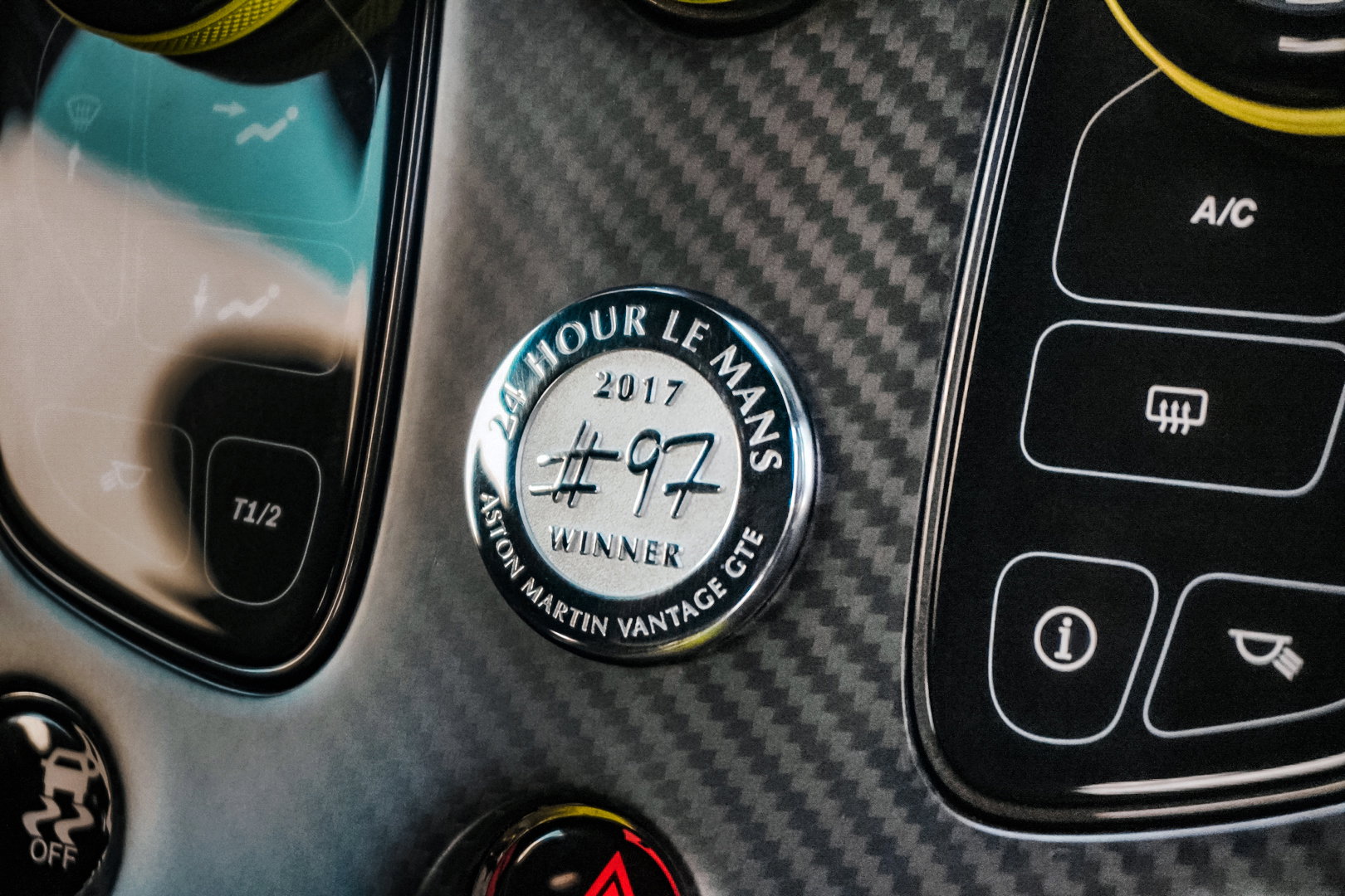 Aston Martin Vantage AMR Pro