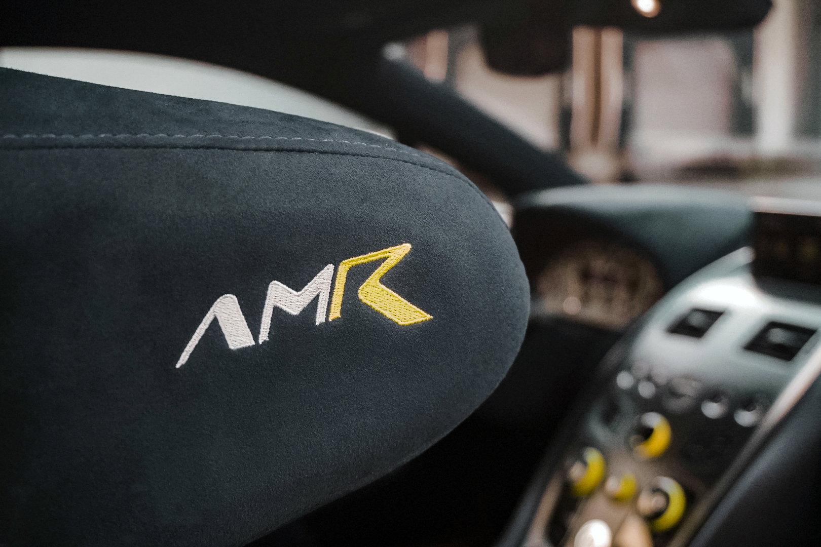 Aston Martin Vantage AMR Pro