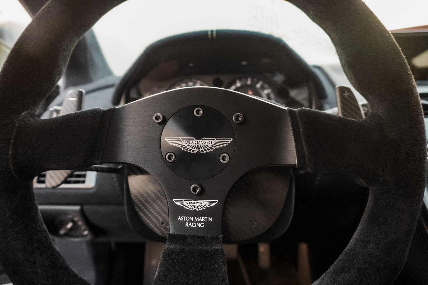 Aston Martin Vantage AMR Pro