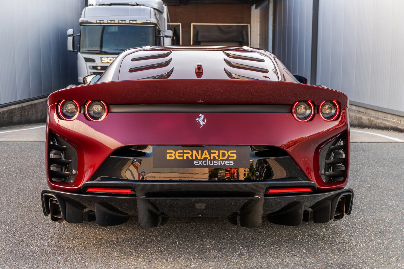 Ferrari 812 Competizione
