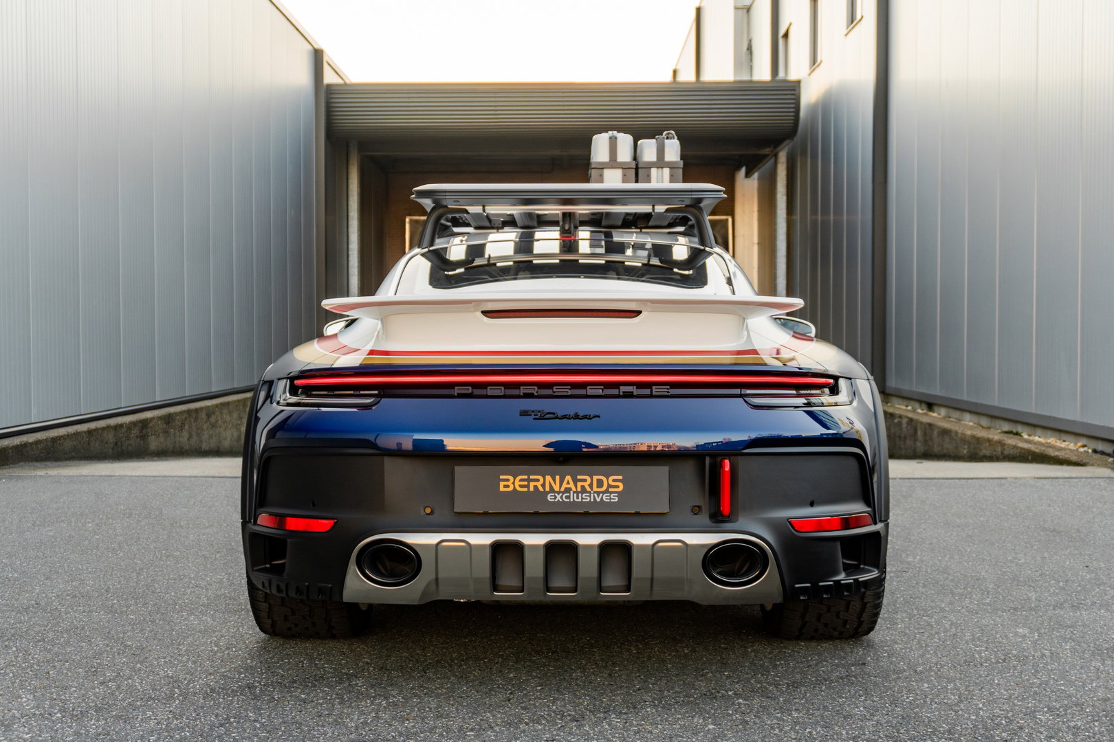 Porsche 911 (992) Dakar