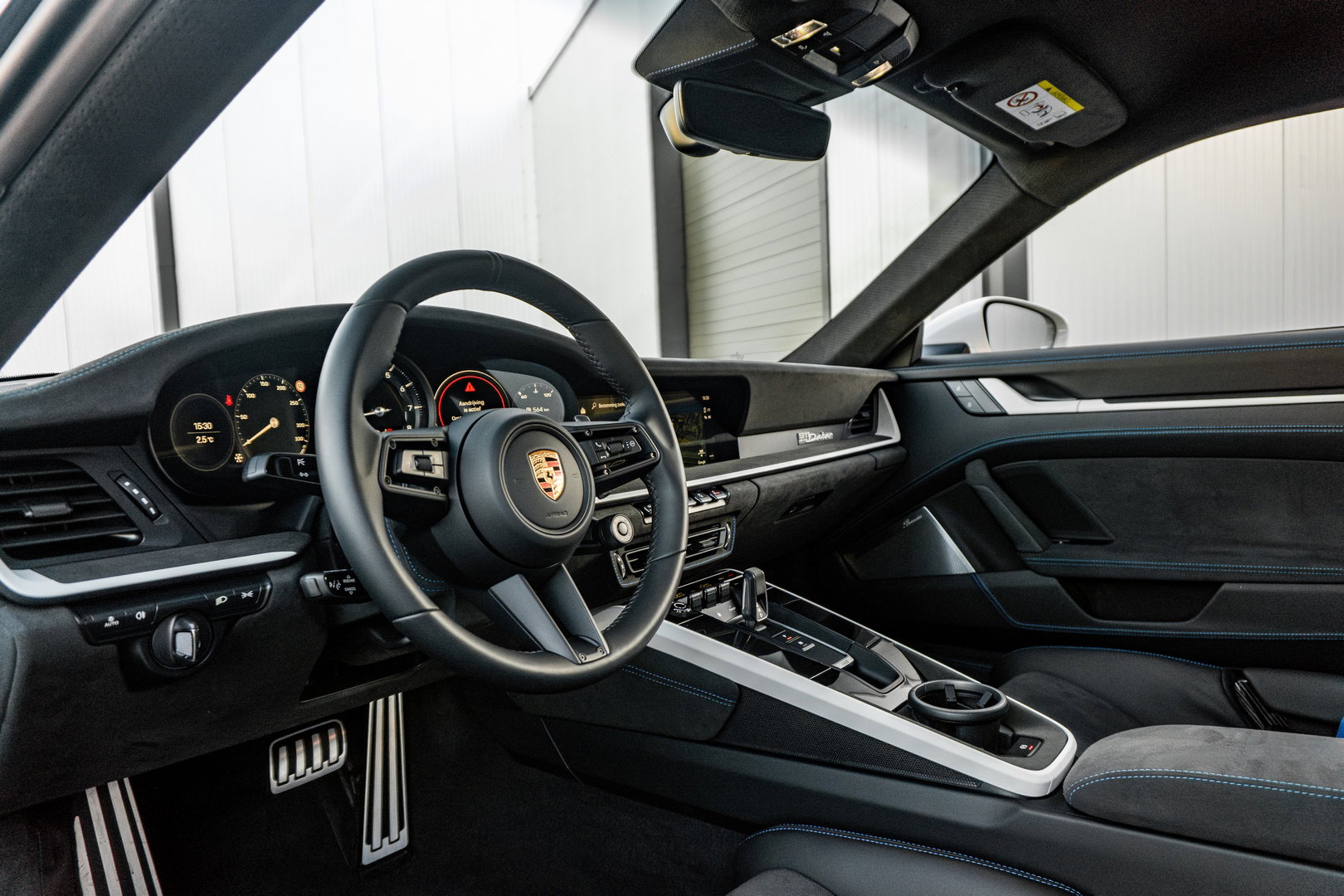 Porsche 911 (992) Dakar