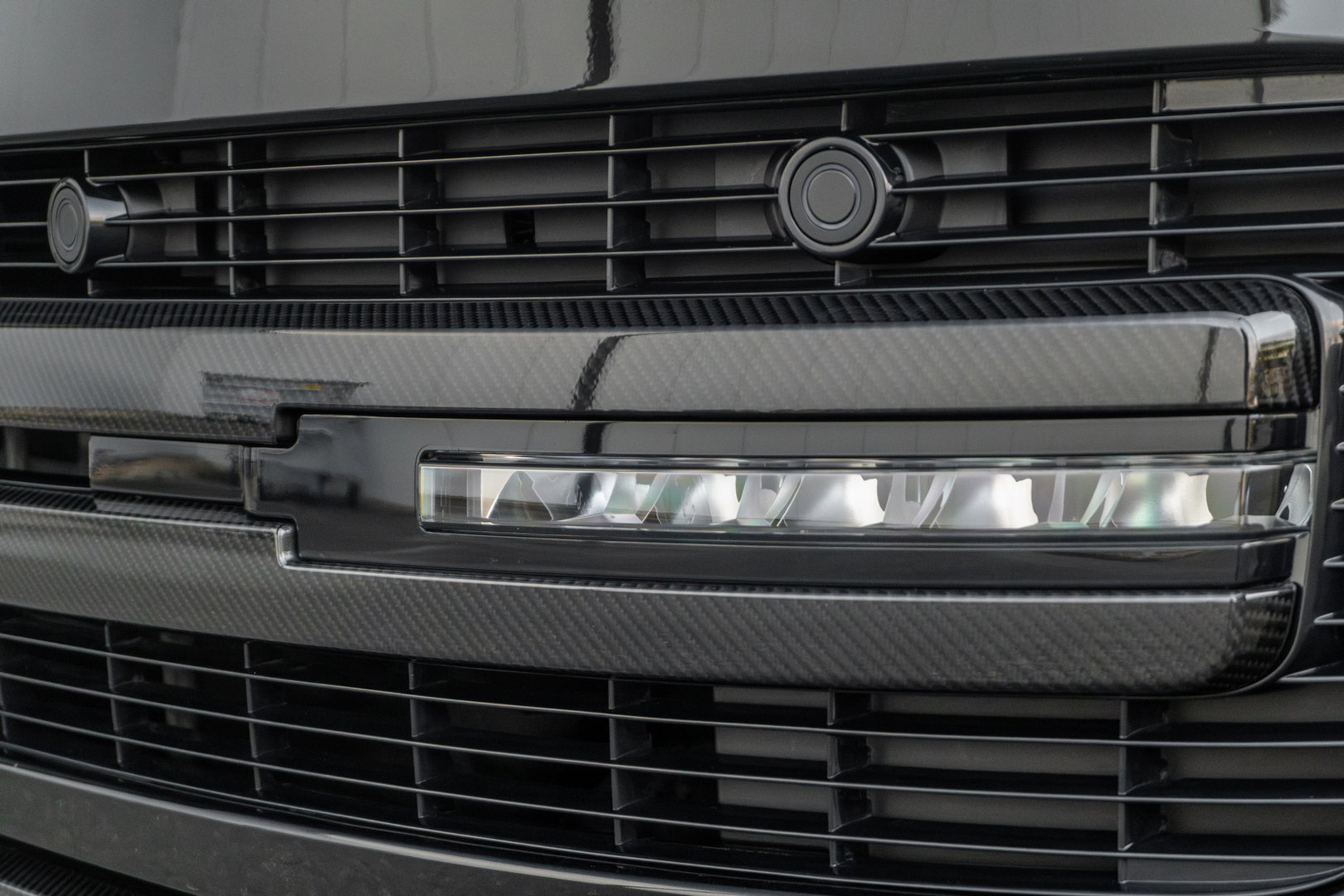 Land Rover Range Rover P550e Autobiography