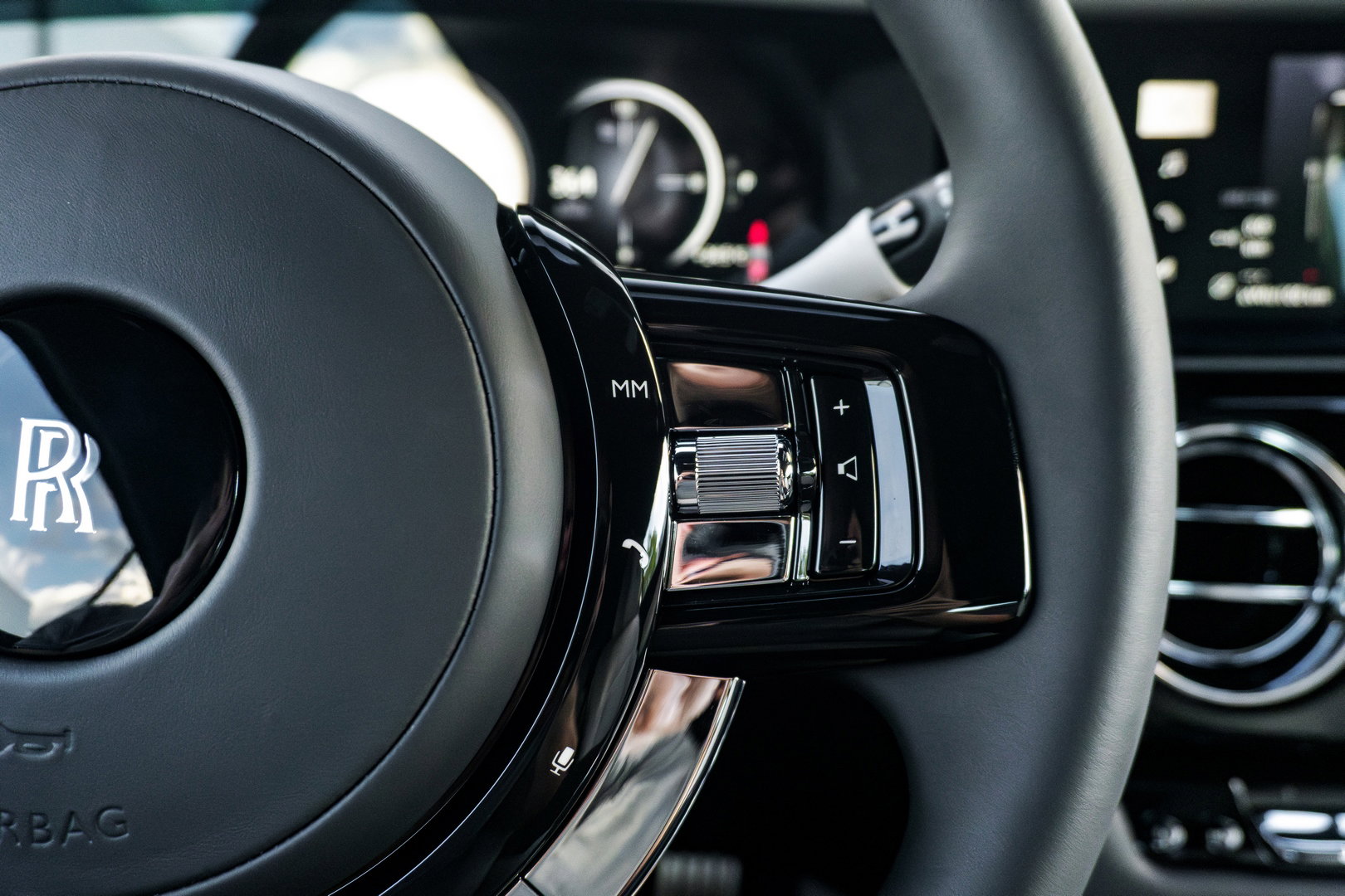 Rolls-Royce Spectre