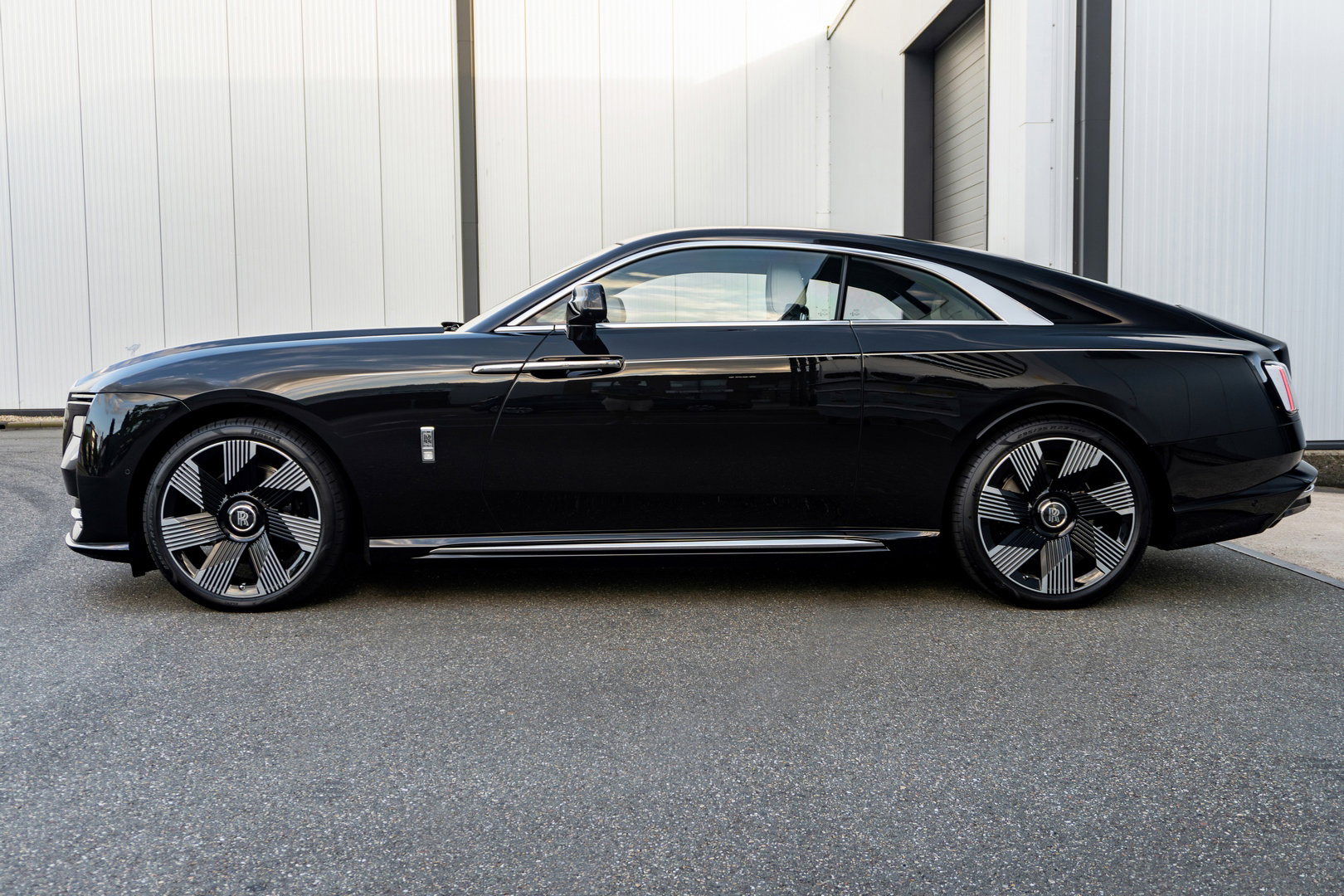 Rolls-Royce Spectre