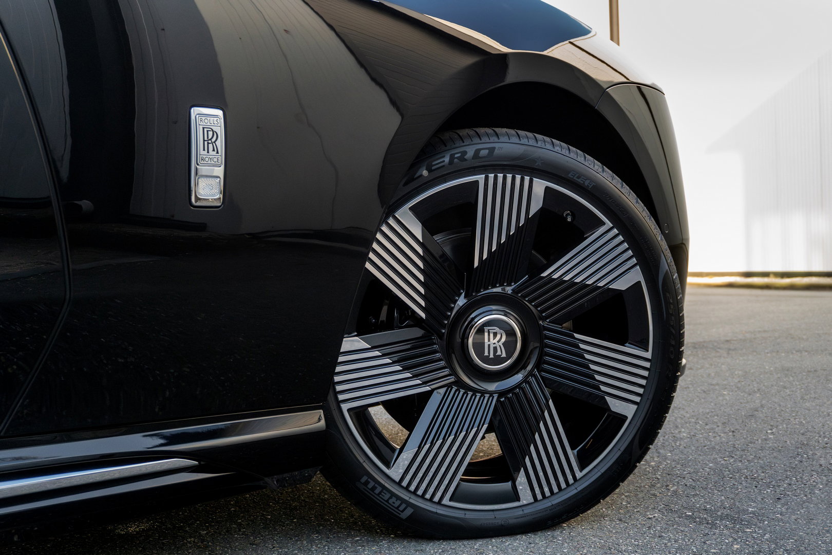 Rolls-Royce Spectre