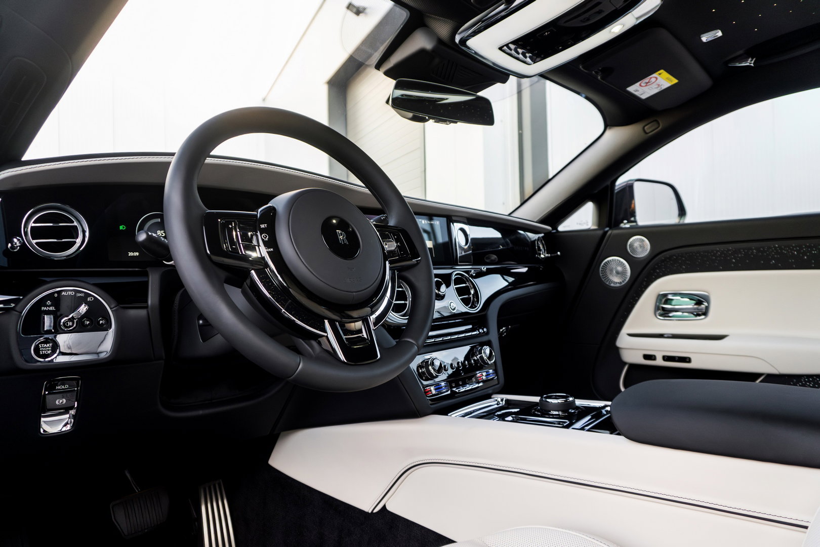 Rolls-Royce Spectre