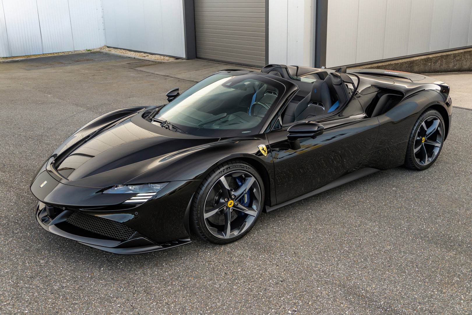 Ferrari SF90 Spider