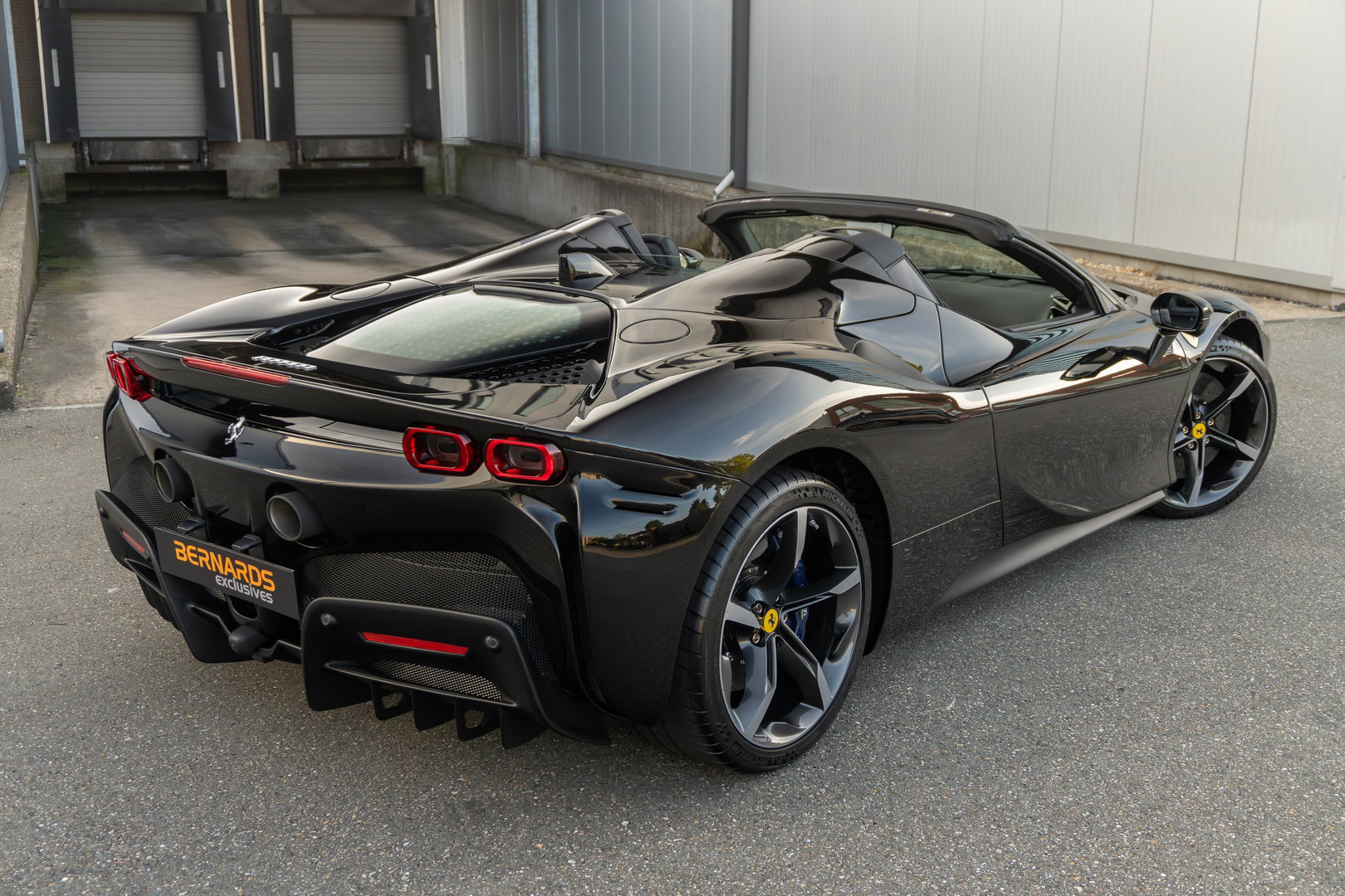 Ferrari SF90 Spider