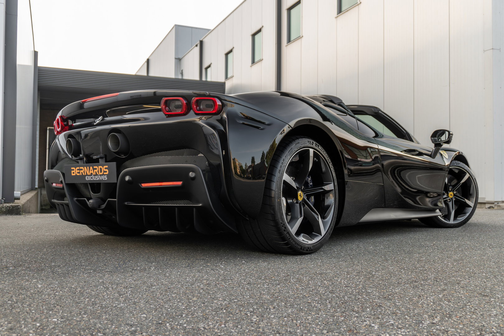 Ferrari SF90 Spider