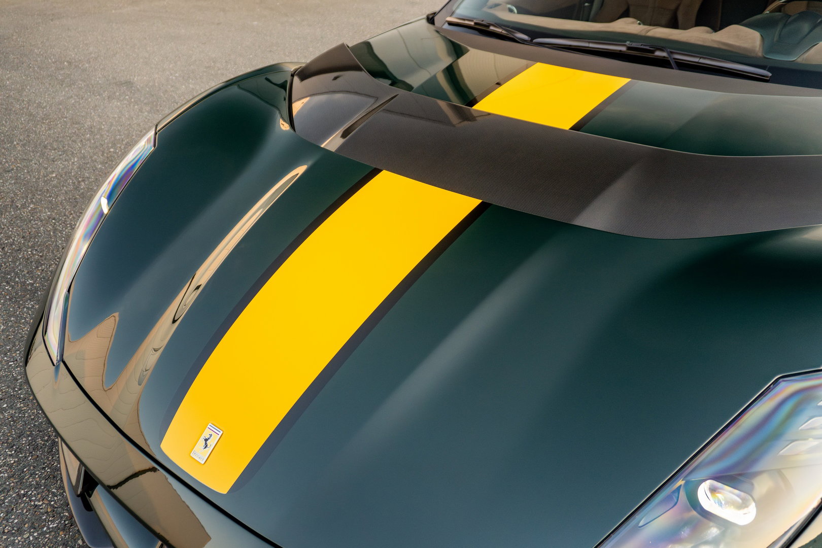 Ferrari 812 Competizione Aperta
