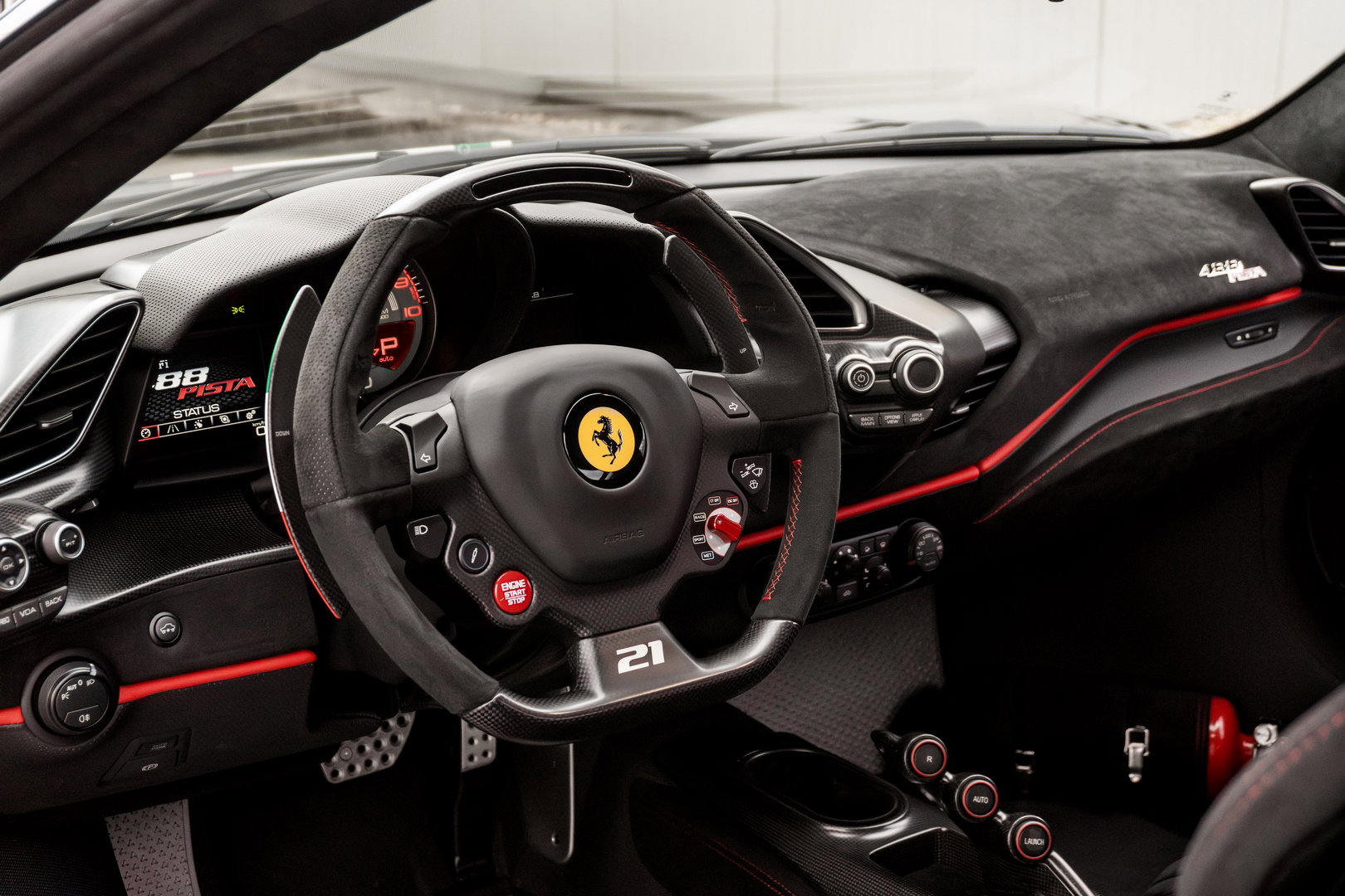 Ferrari 488 Pista Piloti