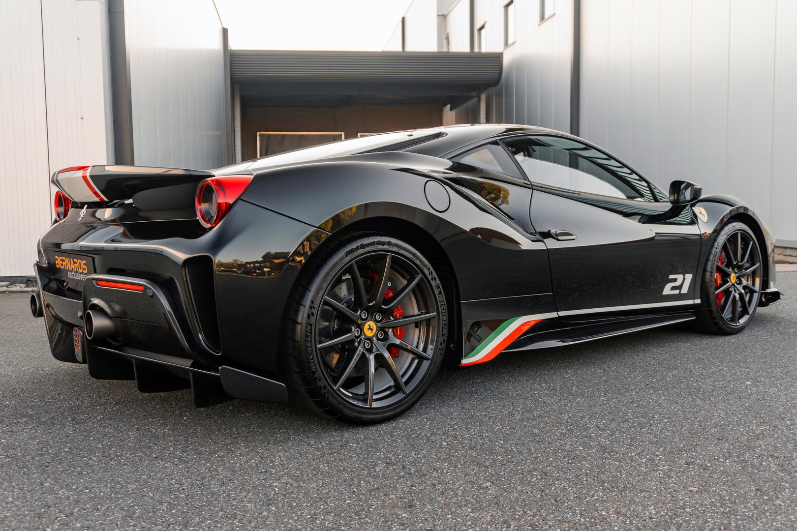 Ferrari 488 Pista Piloti