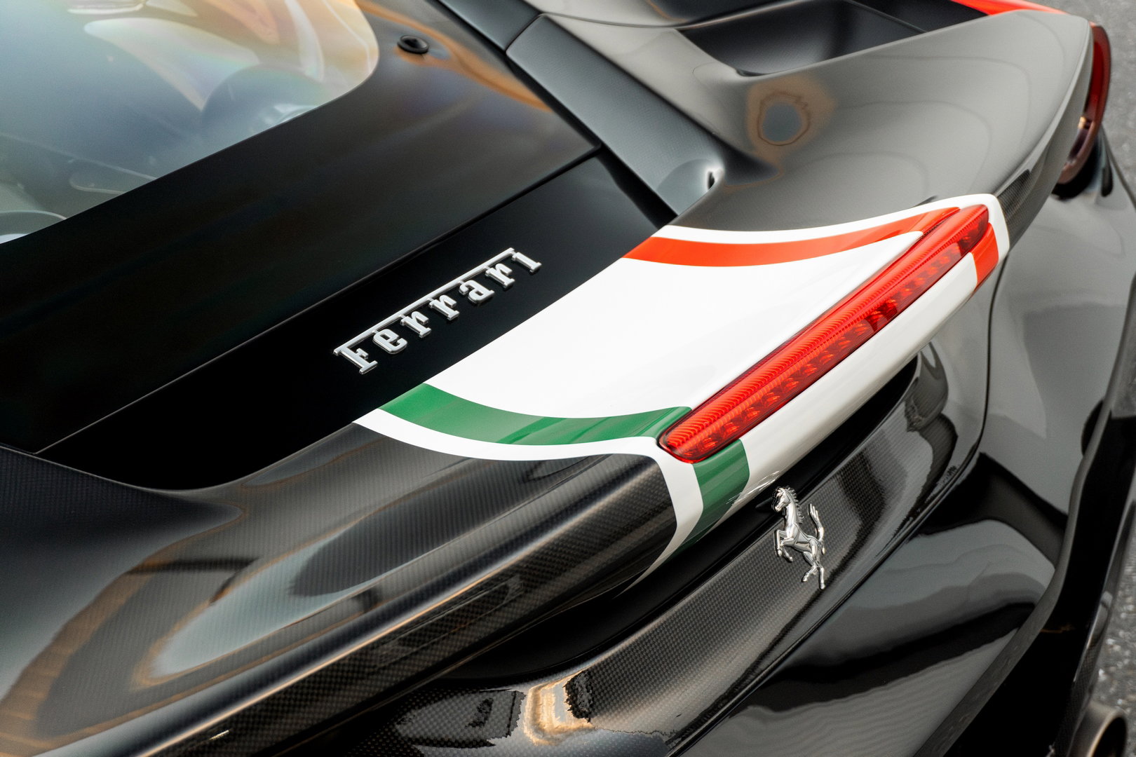 Ferrari 488 Pista Piloti