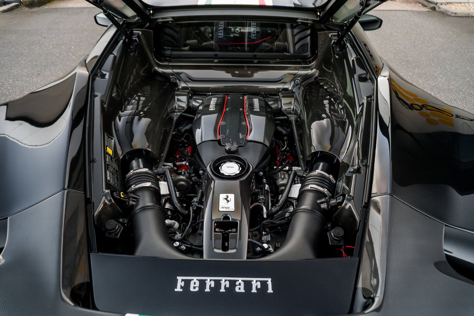 Ferrari 488 Pista Piloti