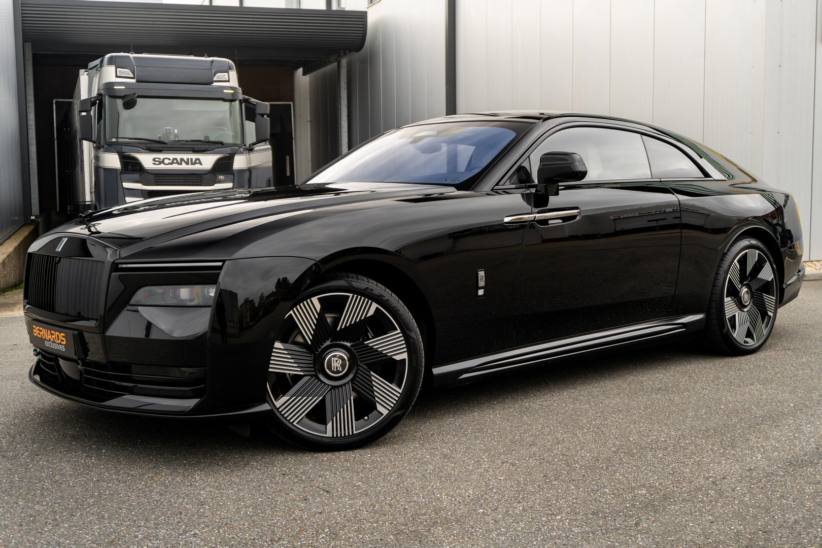 Rolls-Royce Spectre