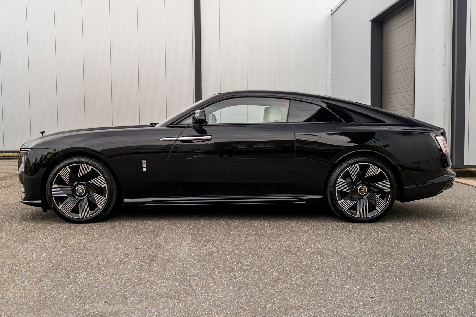 Rolls-Royce Spectre