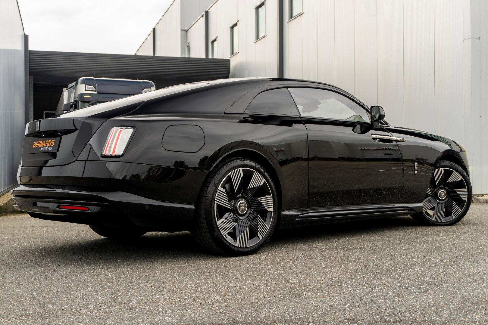 Rolls-Royce Spectre