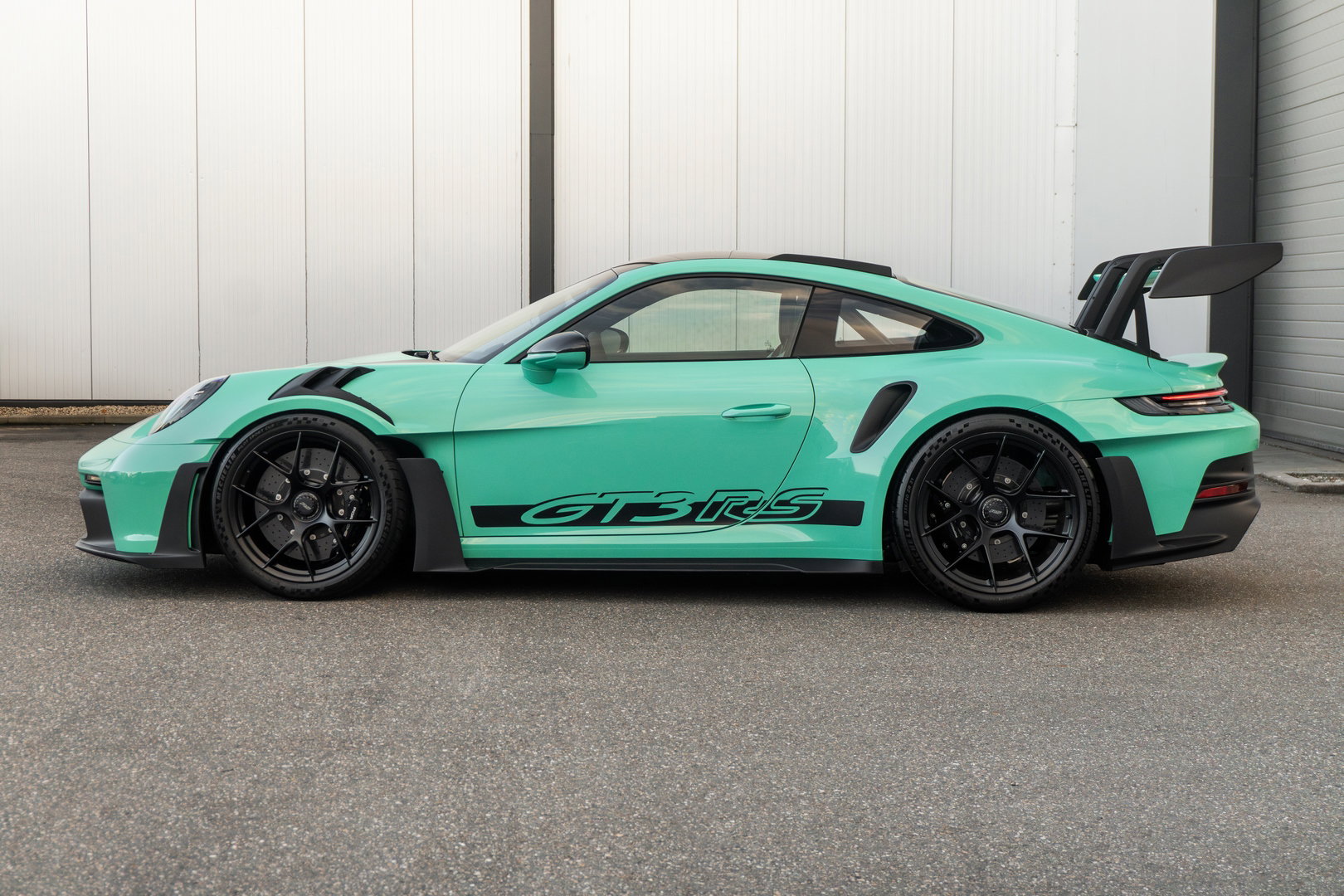 Porsche 911 (992) GT3 RS