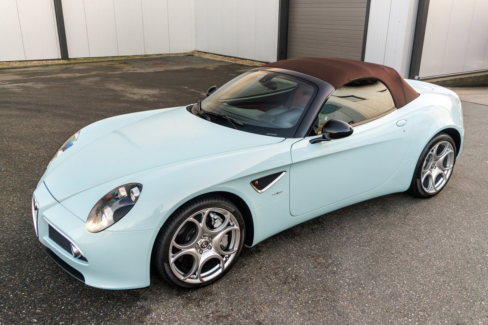 Alfa Romeo 8C Competizione Spider