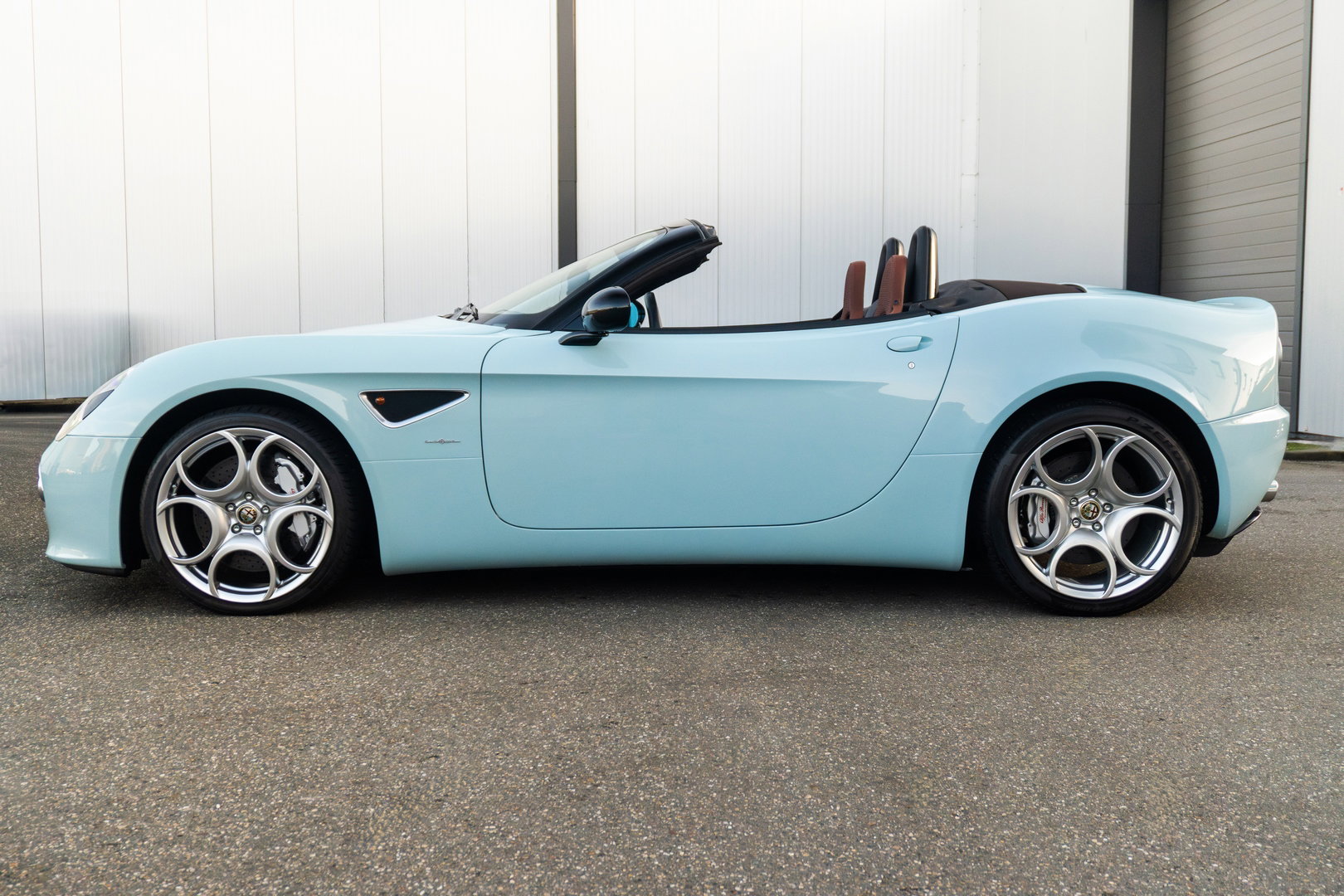 Alfa Romeo 8C Competizione Spider