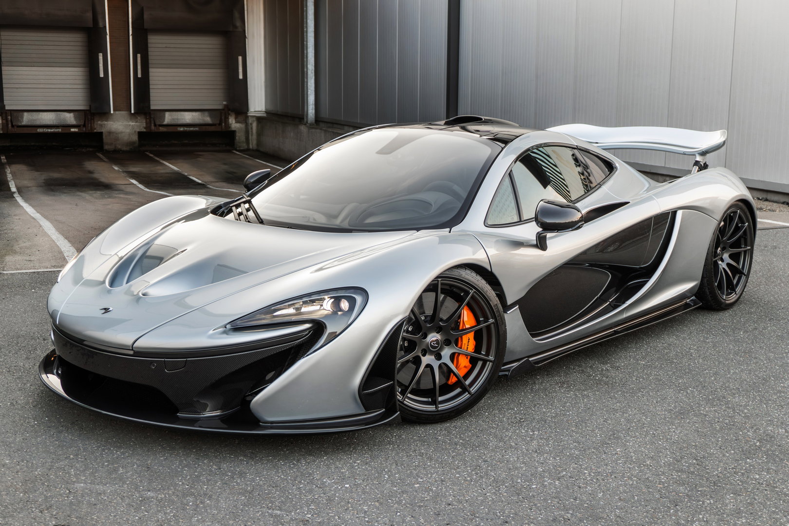 McLaren P1