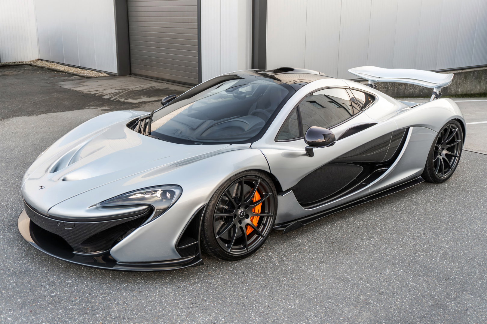 McLaren P1