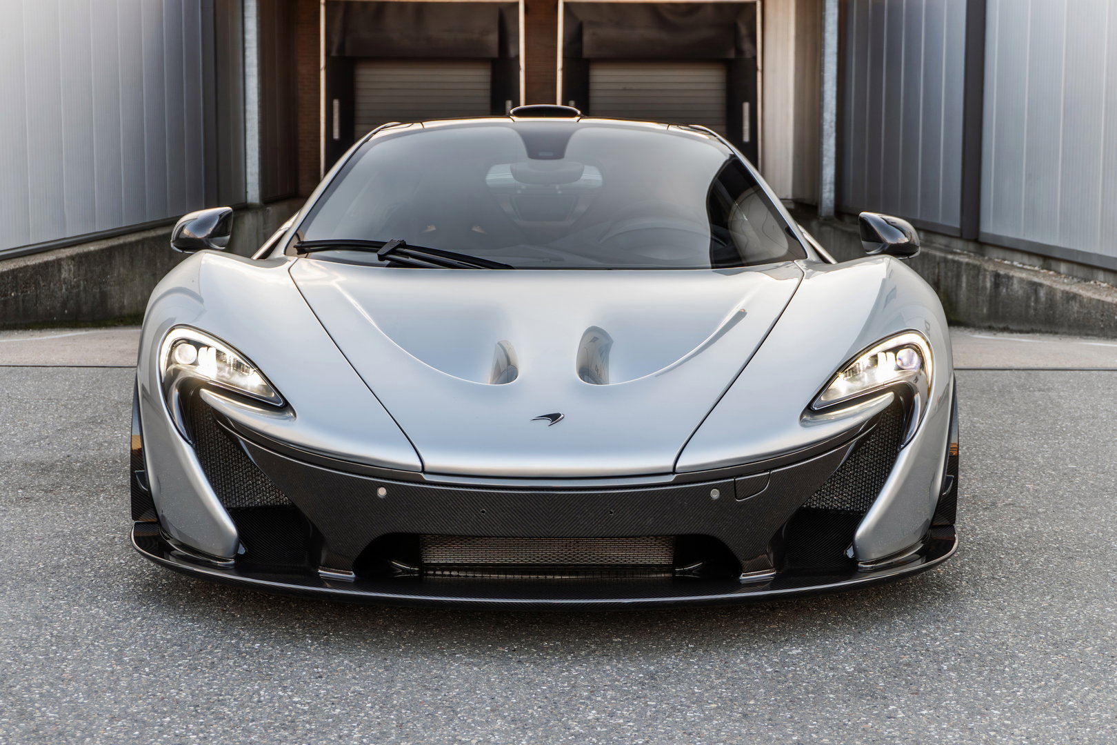 McLaren P1