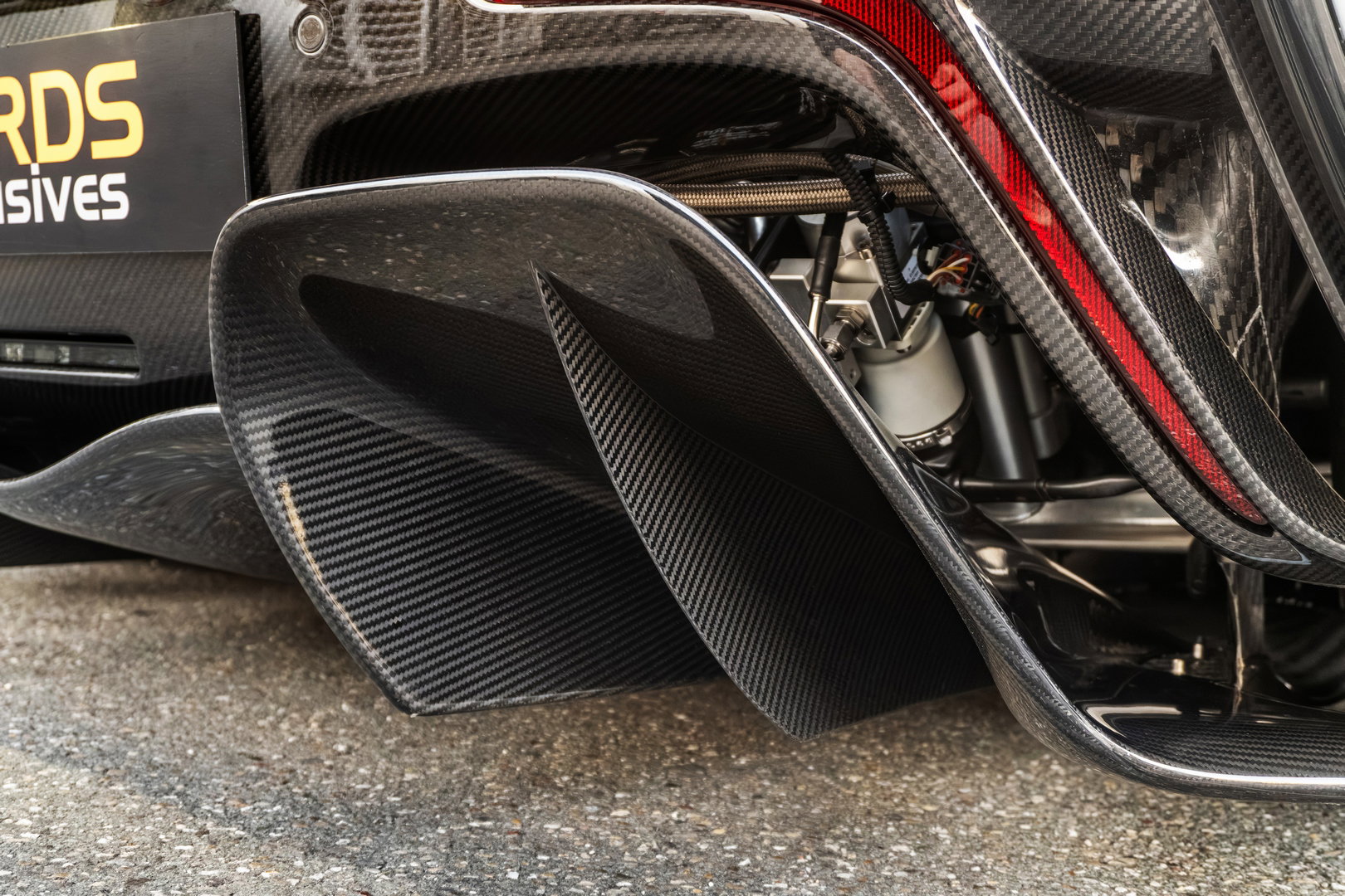 McLaren P1