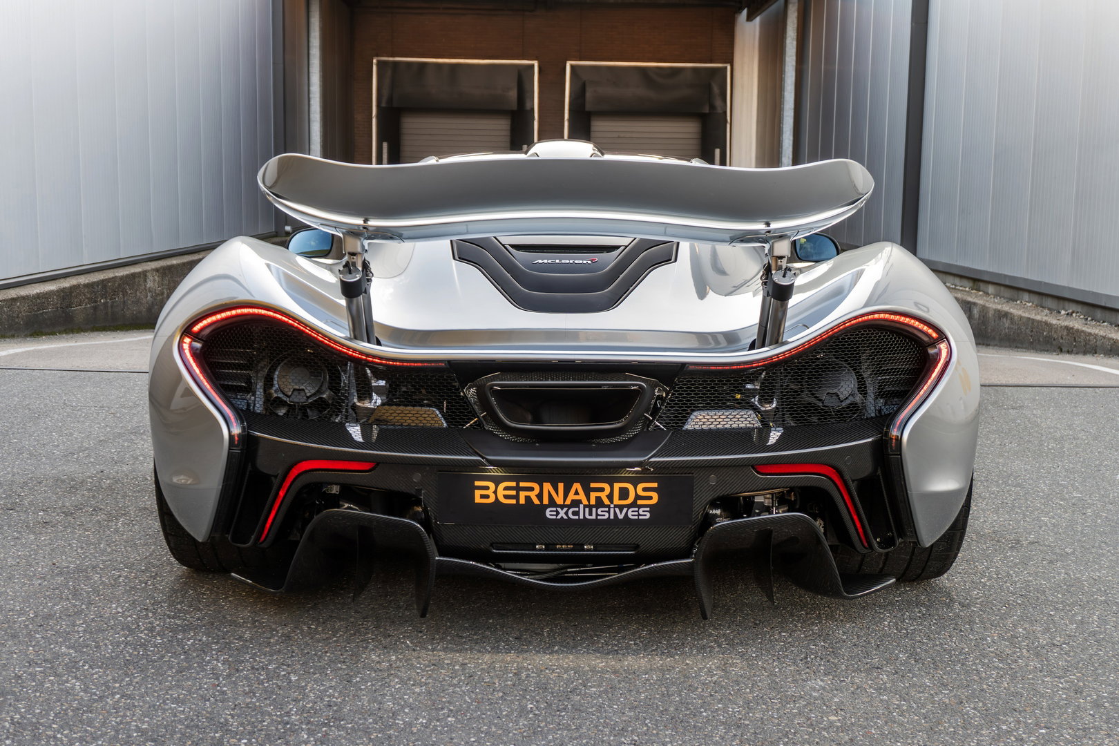 McLaren P1