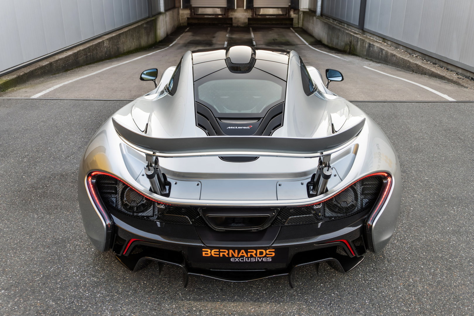McLaren P1