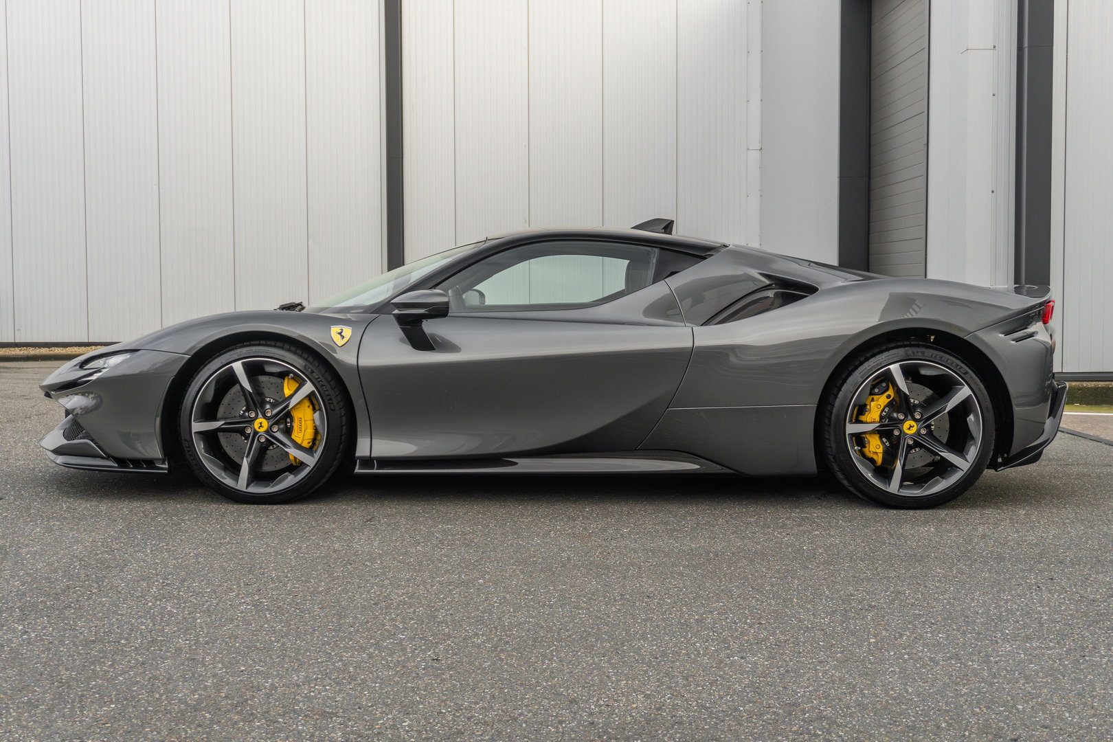 Ferrari SF90 Stradale
