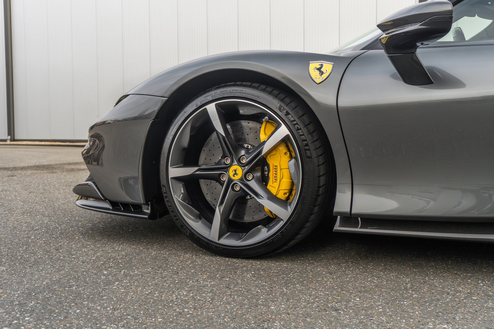 Ferrari SF90 Stradale