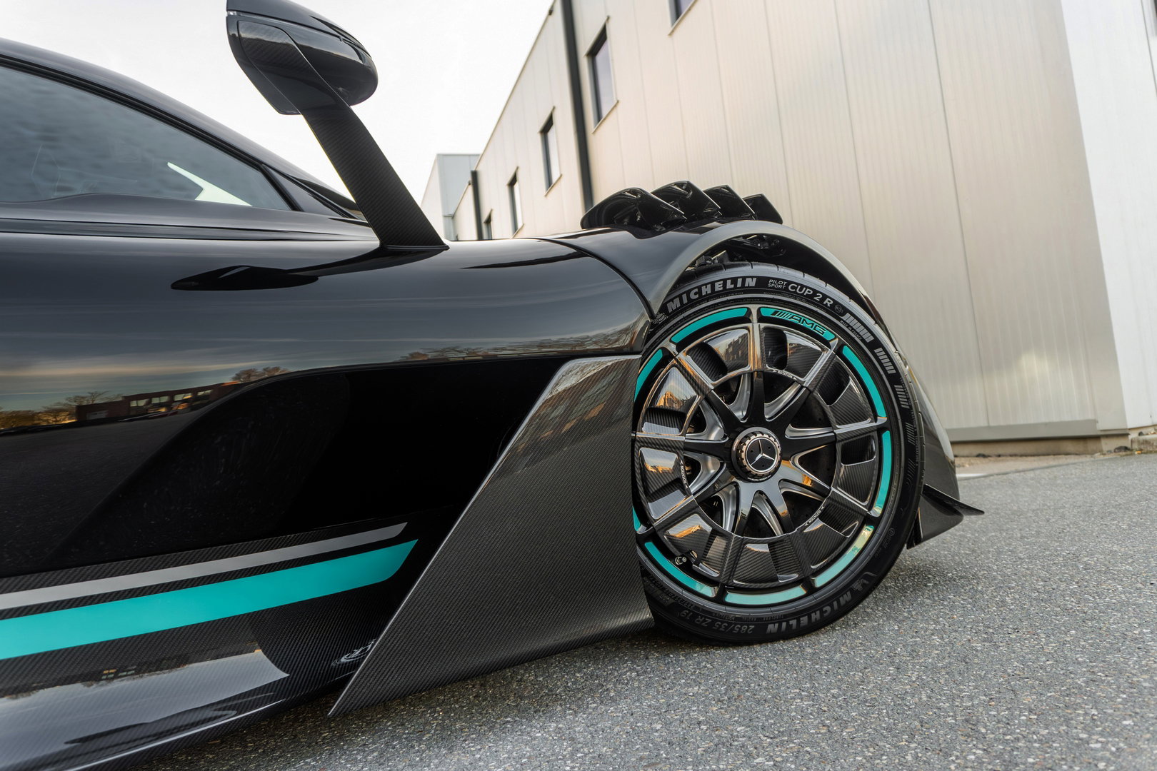 Mercedes-Benz AMG ONE