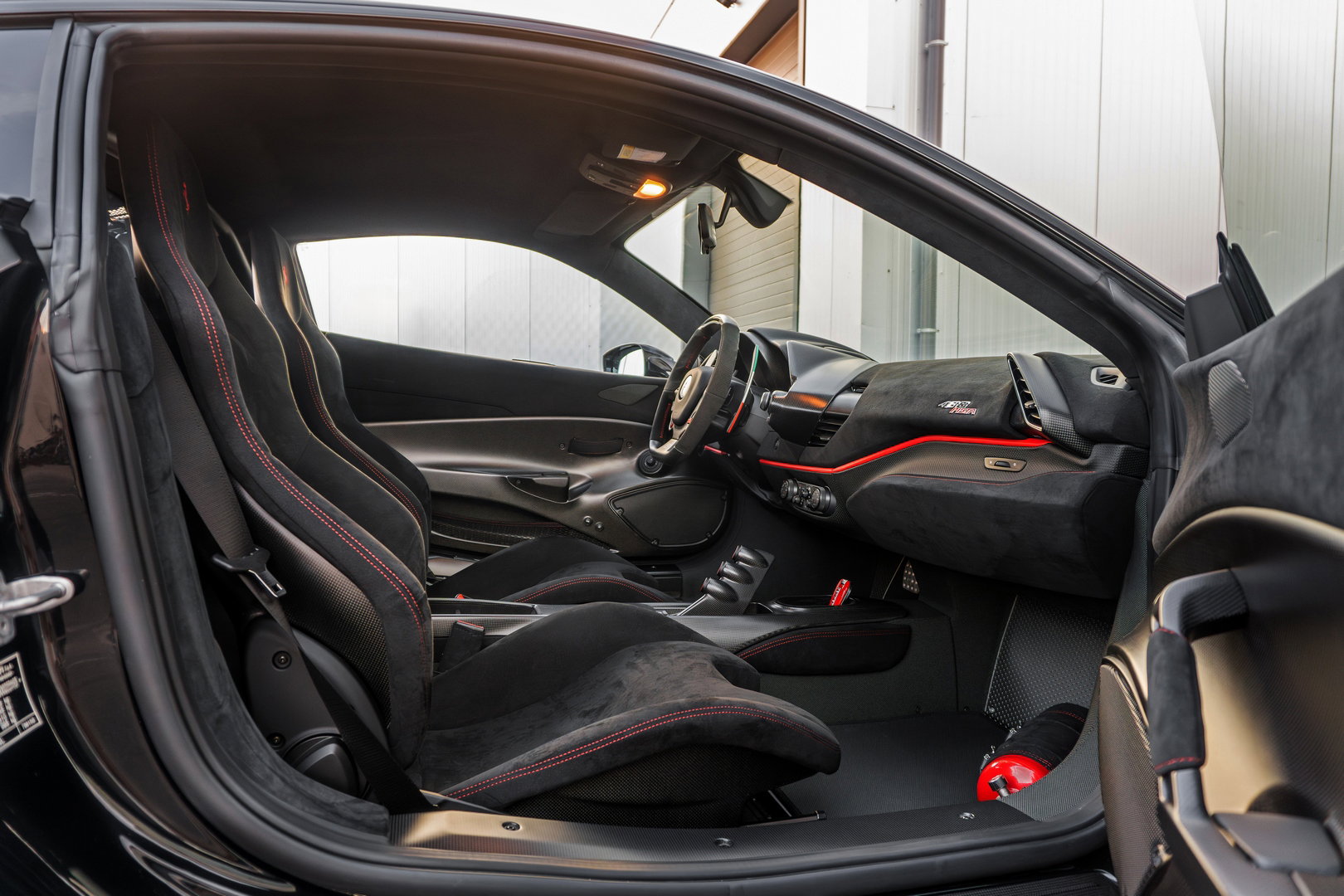 Ferrari 488 Pista Piloti