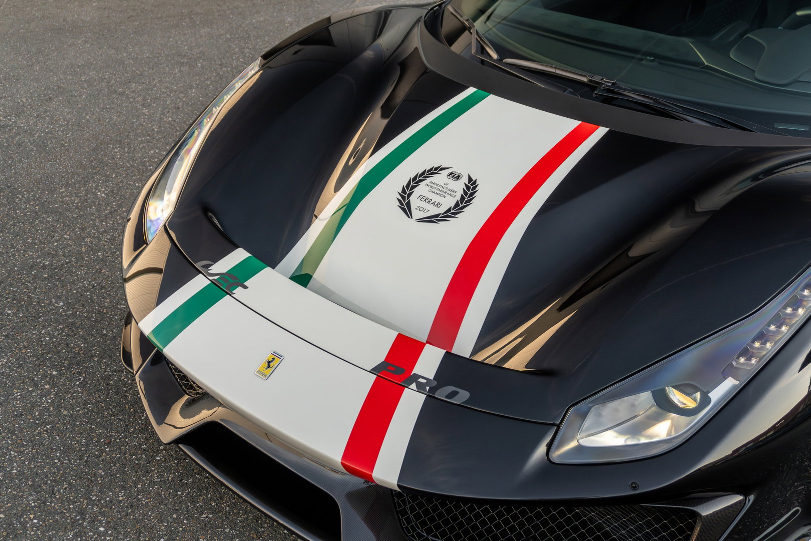 Ferrari 488 Pista Piloti