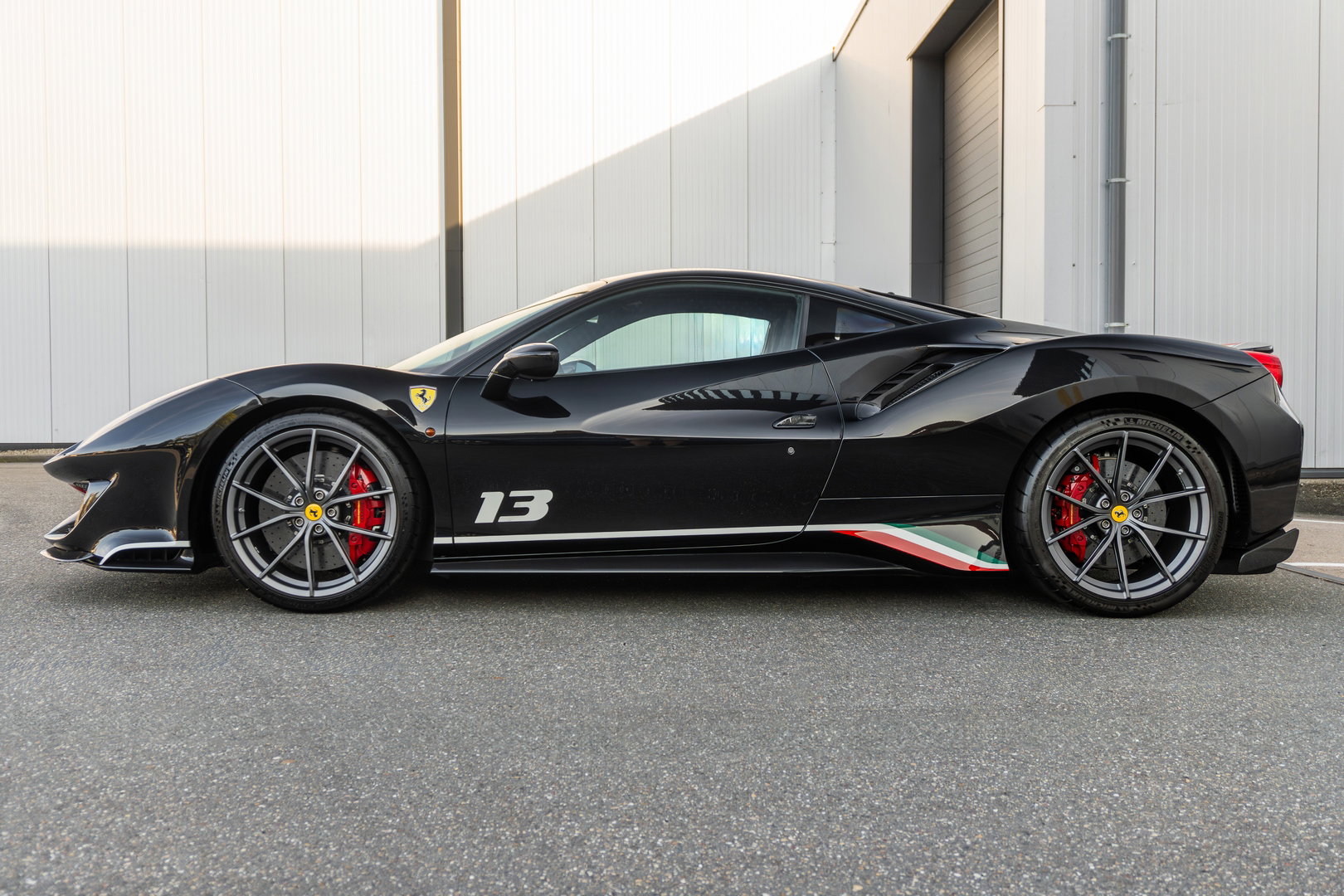 Ferrari 488 Pista Piloti