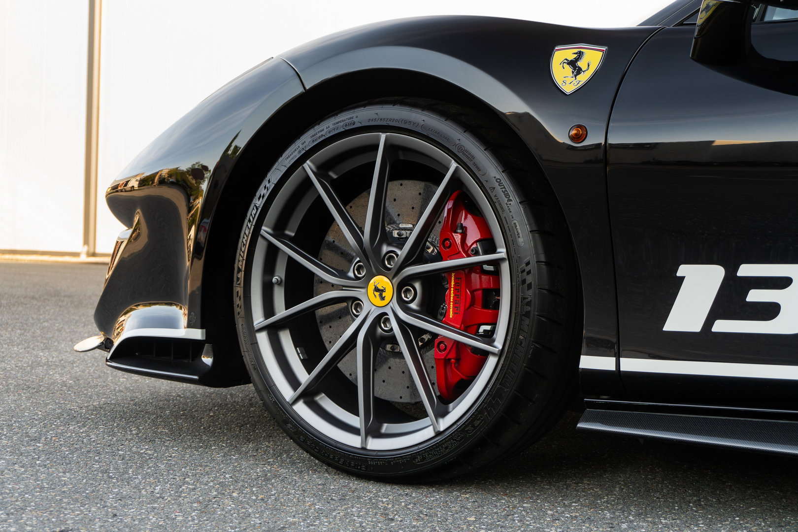 Ferrari 488 Pista Piloti