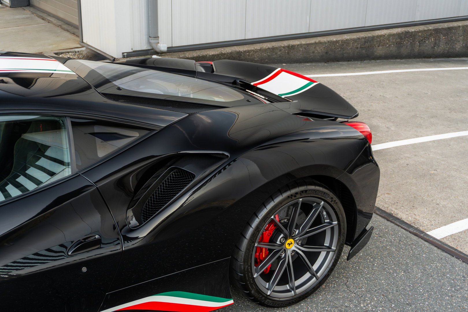 Ferrari 488 Pista Piloti