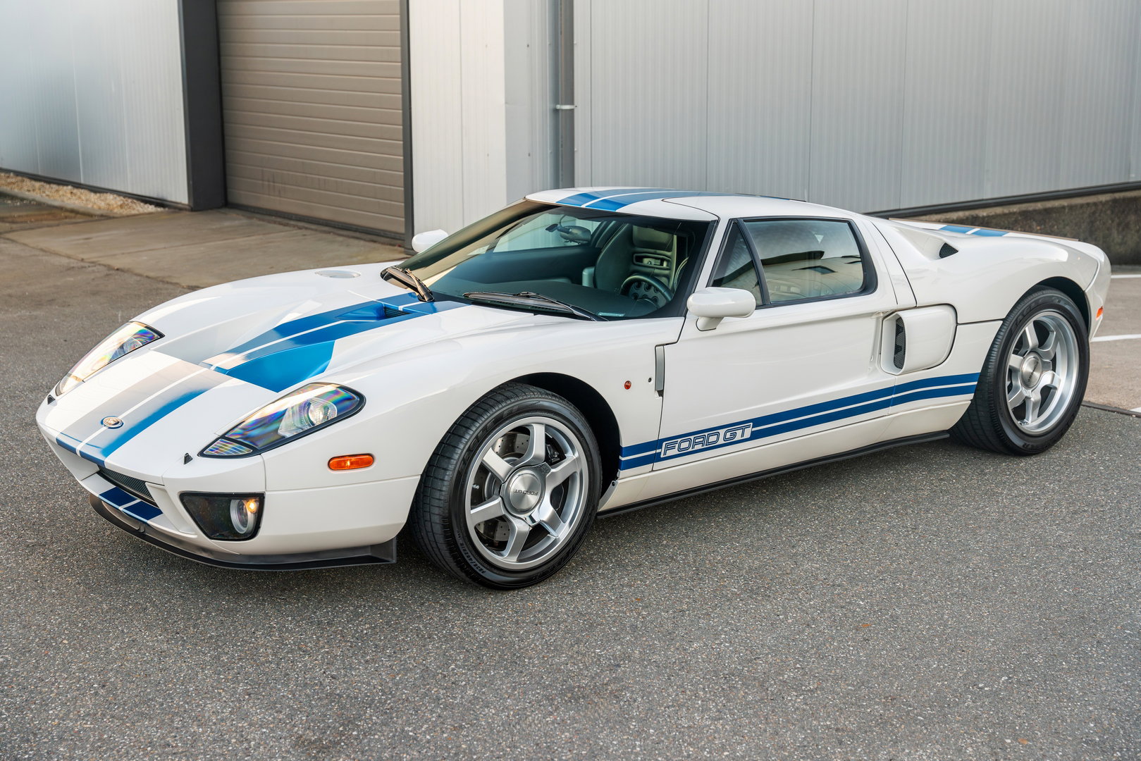 Ford GT