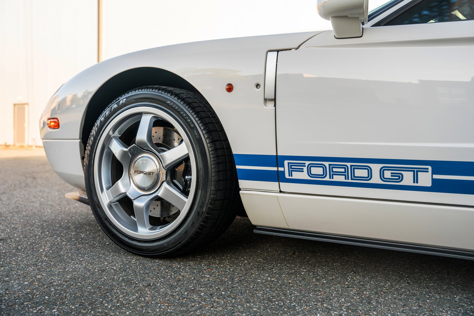 Ford GT