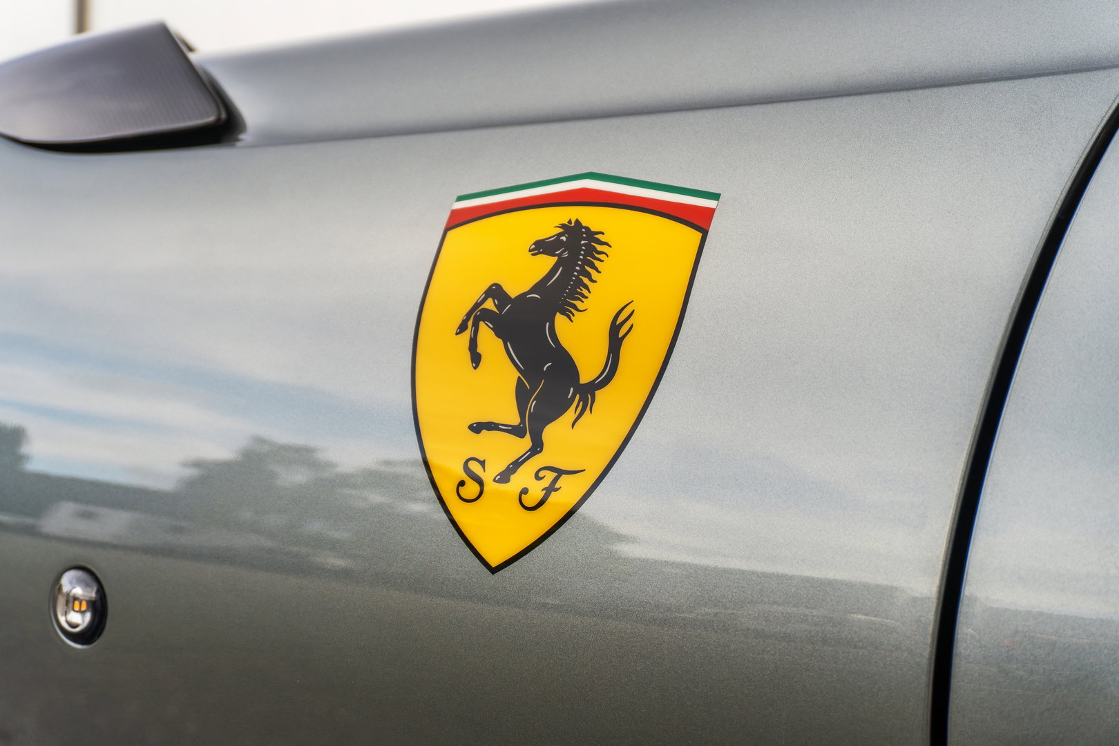 Ferrari 812 Competizione