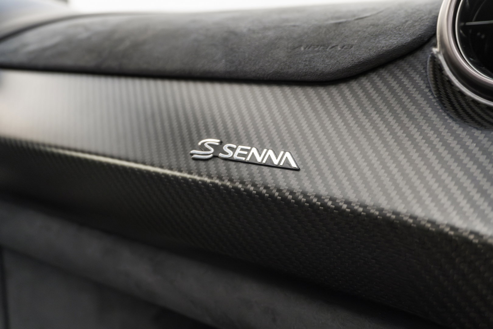 McLaren Senna