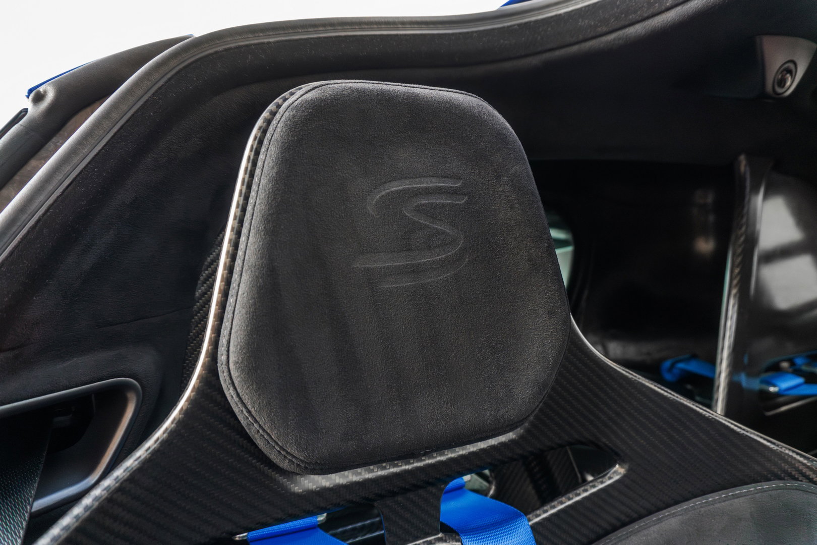 McLaren Senna