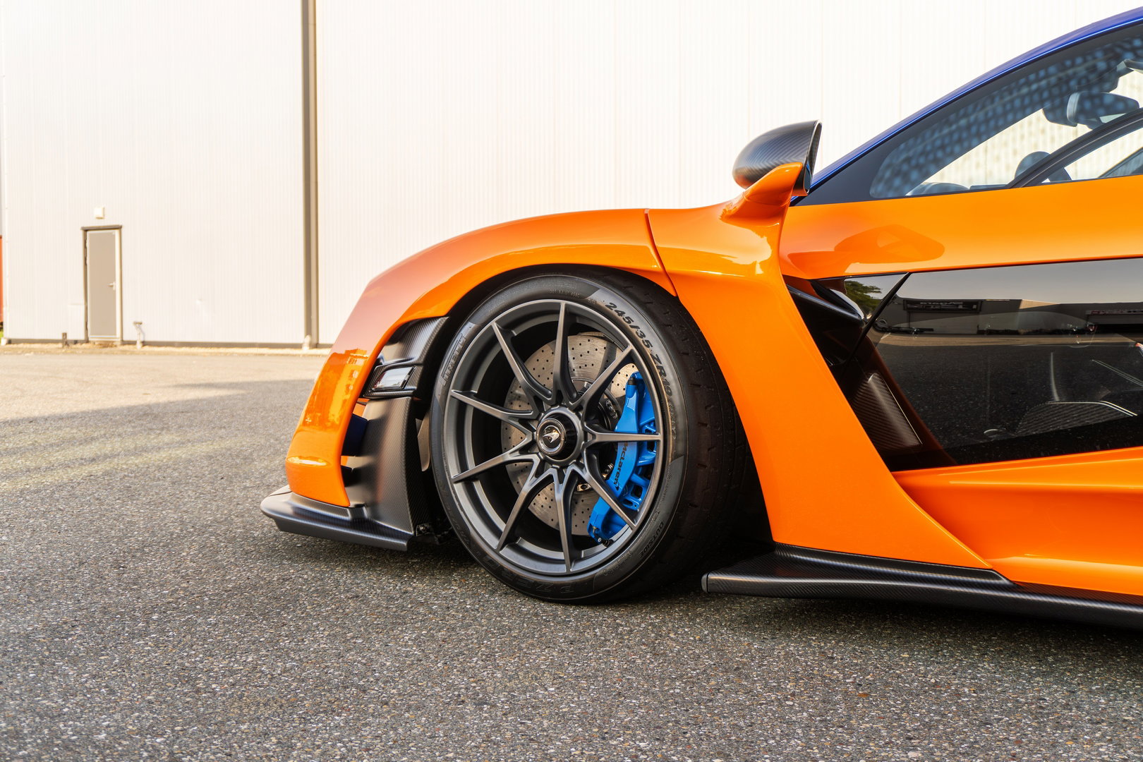 McLaren Senna