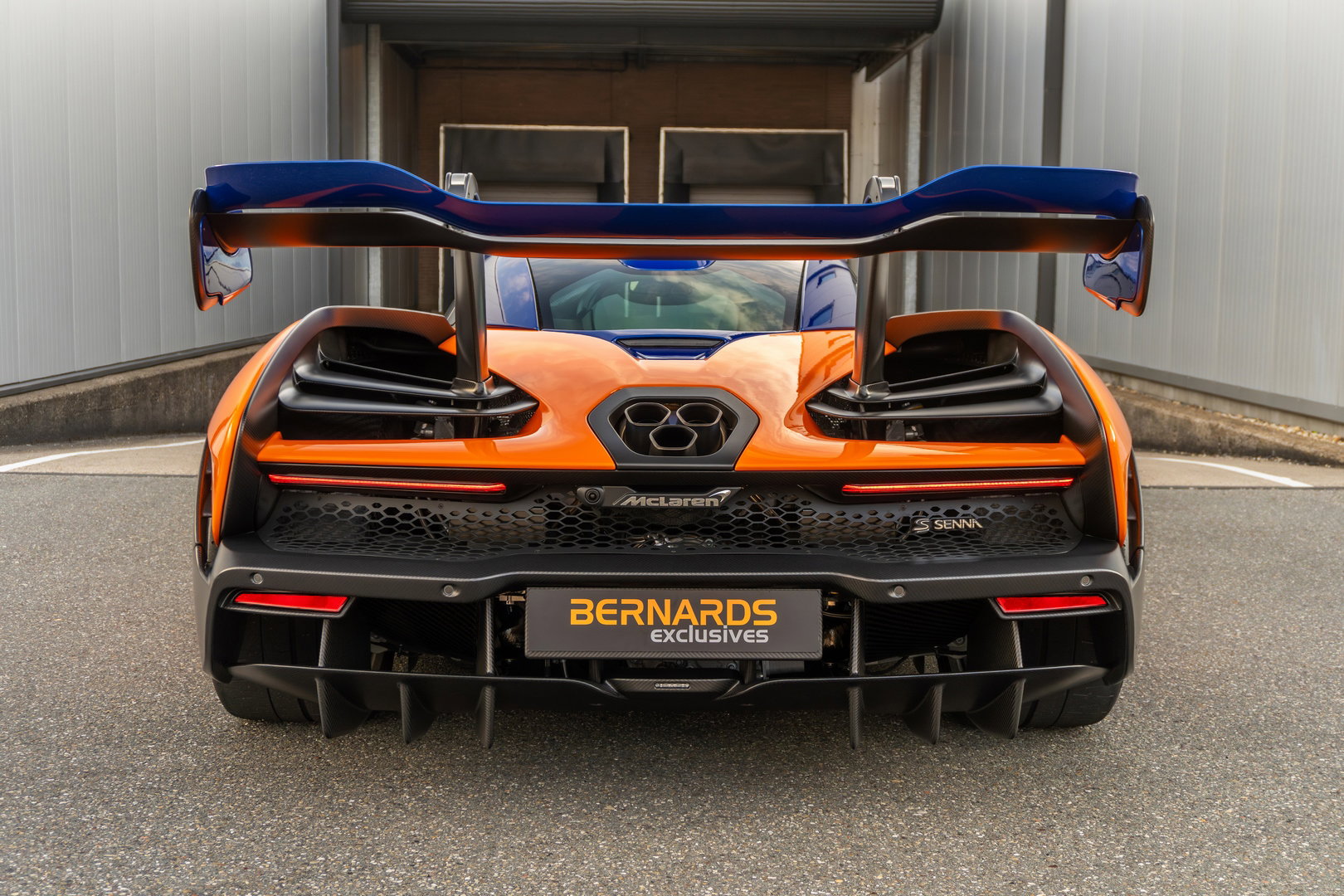 McLaren Senna