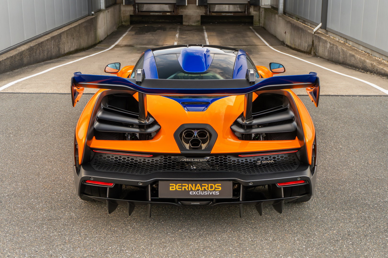 McLaren Senna