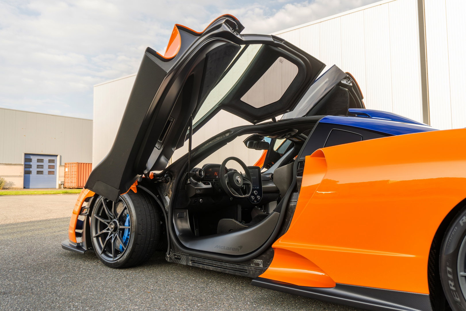 McLaren Senna