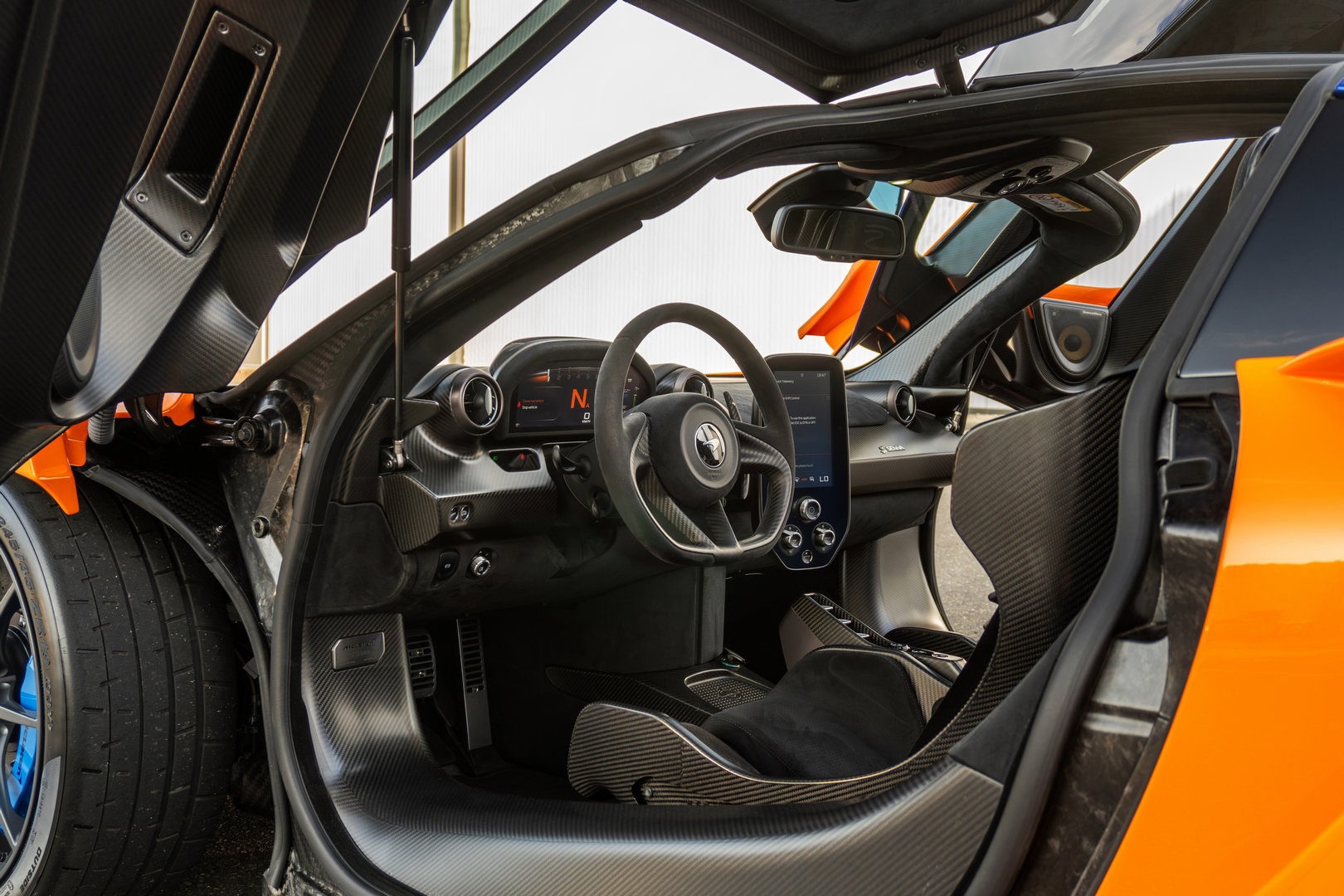 McLaren Senna